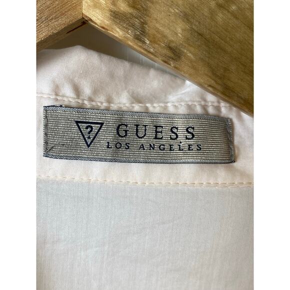 Guess Women's Pale Blush Peach Lightweight Button Front Shirt Size Medium - Picture 3 of 9